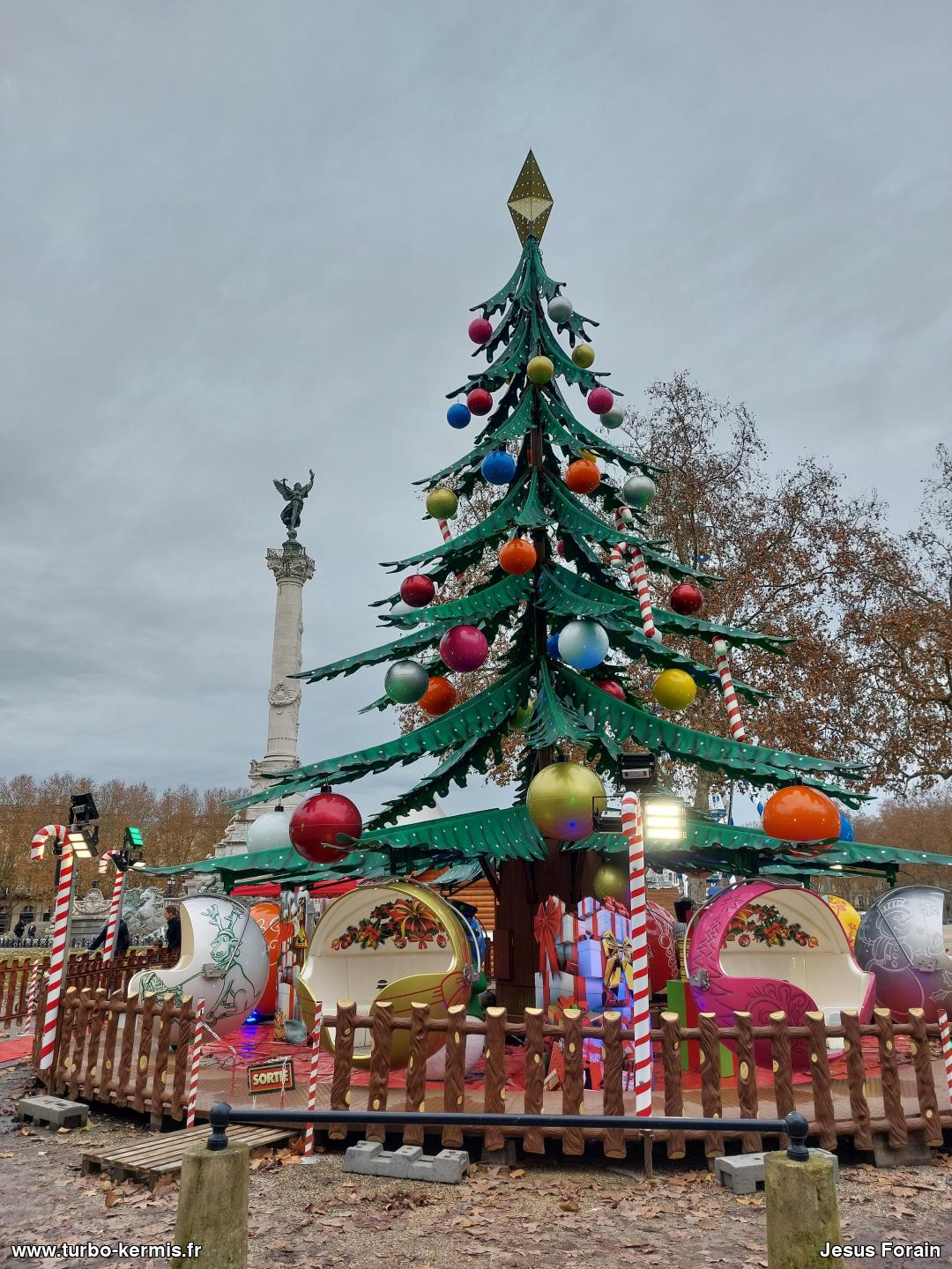 Bordeaux - Noël aux Quinconces