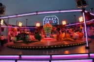 Crazy%20Dance_003.jpg
