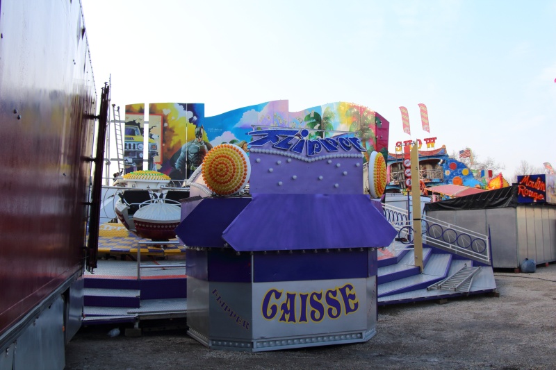 https://www.turbo-kermis.fr/uploads/galleryPhotos/2013/Bordeaux%20(33)%20-%20Foire%20aux%20Plaisirs%20mars/montage/Flipper_018.jpg