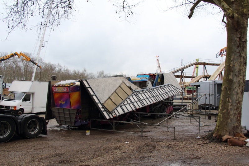 https://www.turbo-kermis.fr/uploads/galleryPhotos/2013/Bordeaux%20(33)%20-%20Foire%20aux%20Plaisirs%20mars/montage/Take%20Off_001.jpg