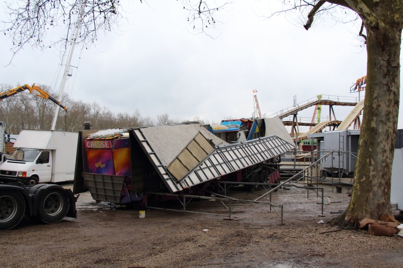 https://www.turbo-kermis.fr/uploads/galleryPhotos/2013/Bordeaux%20(33)%20-%20Foire%20aux%20Plaisirs%20mars/montage/Take%20Off_001.jpg