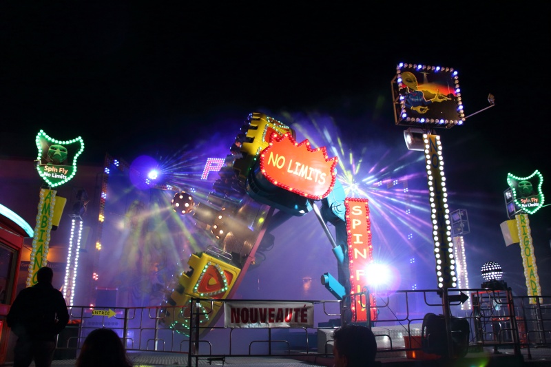 https://www.turbo-kermis.fr/uploads/galleryPhotos/2013/Castillon-la-bataille%20(33)%20-%20Foire%20de%20P%C3%A2ques/Spin%20Fly_033.jpg