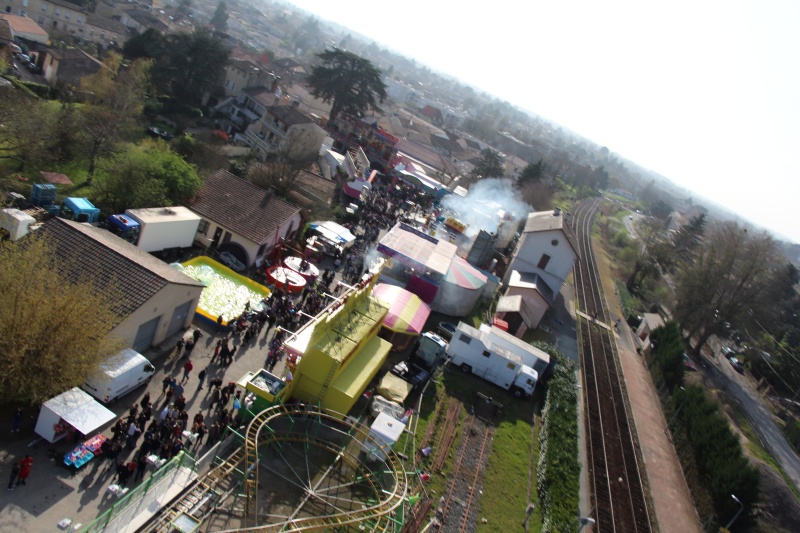 https://www.turbo-kermis.fr/uploads/galleryPhotos/2013/Castillon-la-bataille%20(33)%20-%20Foire%20de%20P%C3%A2ques/vue%20g%C3%A9n%C3%A9rale_003.jpg