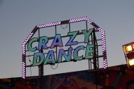 Crazy%20Dance_002.jpg