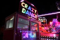 Crazy%20Dance_003.jpg