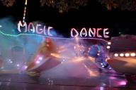 Magic%20Dance_001.jpg