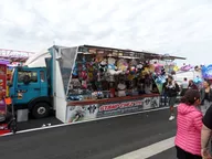 P27608166.webp