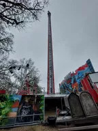 Mega%20king%20tower_007.webp
